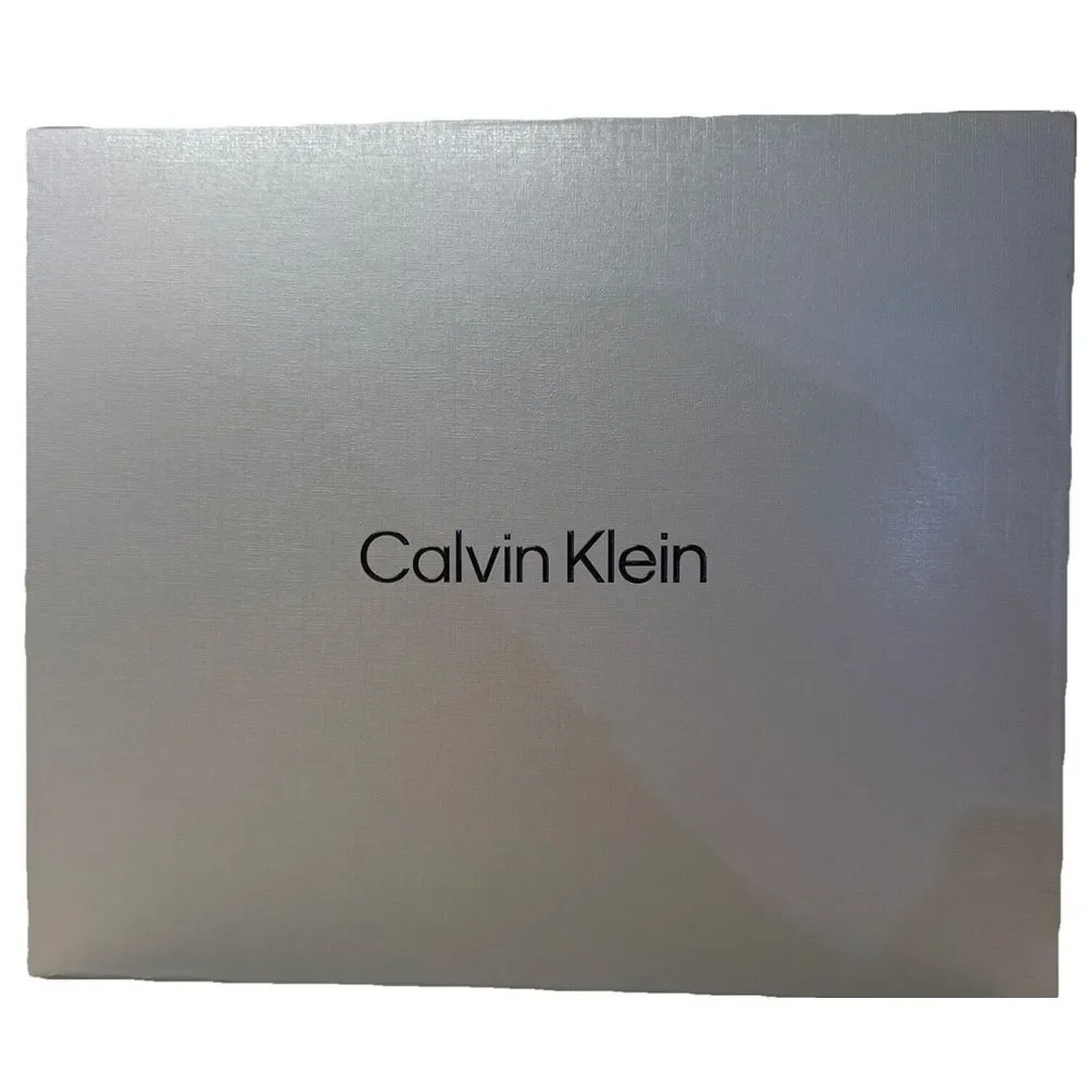 Calvin Klein Hat And Scarf Set NWT, Preppy, Fashion, Dress, Almond Color, Winter